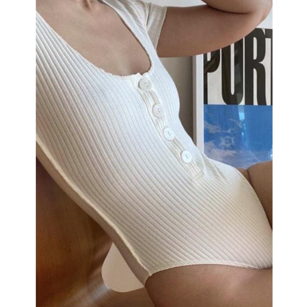 Lisa Says Gah Bodysuit, brand new